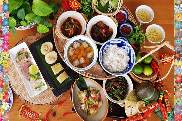 Mâm cơm cúng ngày mùng 1 Tết gồm những gì? - 2