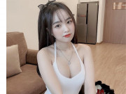 Thời trang - Hotgirl Lê Phương Anh chào Tết bằng sườn xám, body mẹ 2 con nóng hừng hực