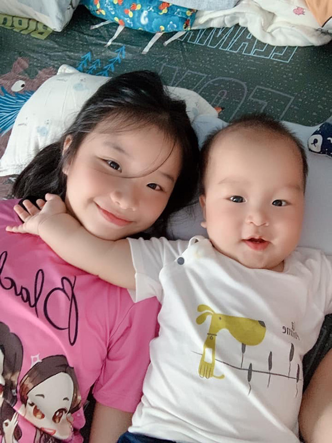 Những đứa con ít người biết của sao Việt: Con Việt Anh càng lớn càng giống bố - 10