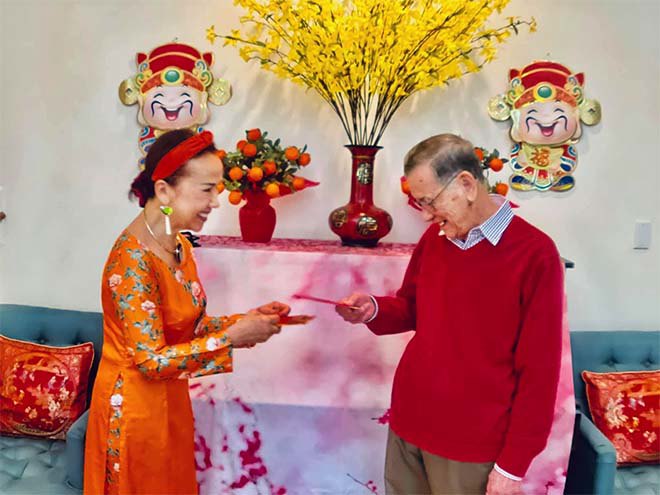 Sống ở Mỹ 47 năm, mẹ Việt trang hoàng nhà đón Tết lộng lẫy, không bỏ sót phong tục nào - 11