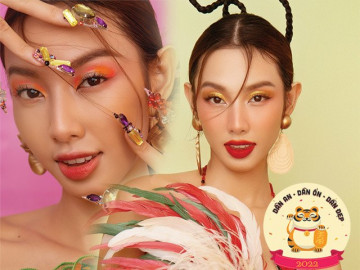Mùng 1 Tết, Hoa hậu Thùy Tiên khoe nails đính đầy đá nổi bật