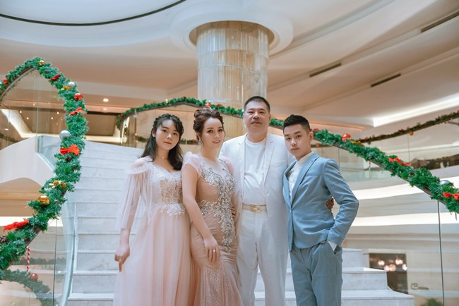 Mai Thu Huyền: Ăn Tết ở Mỹ để cả nhà đoàn viên, con gái giúp bố chọn quà nịnh mẹ - 20