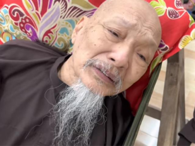 Động thái bất ngờ của ông Lê Tùng Vân ngày Tết, CĐM phẫn nộ chi tiết mua nước mắt