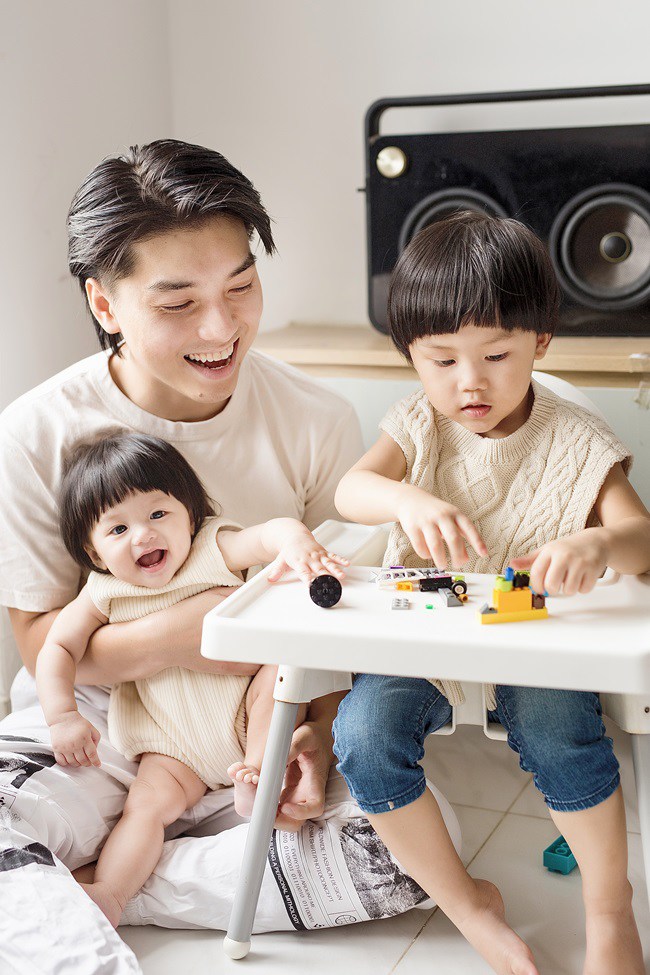 Ngọc Trai amp;#34;Kính Vạn Hoaamp;#34;: amp;#34;Nhiều lúc tôi phát ngôn gây tranh cãi, vợ chưa bỏ là hên lắm rồiamp;#34; - 14