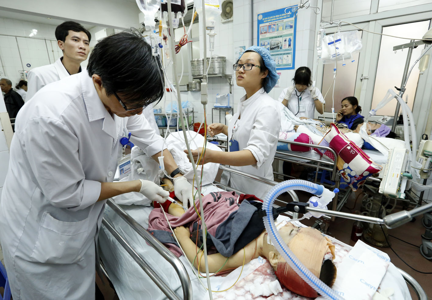 Tin tức 24h: Nghi án mẹ trầm cảm cầm dao sát hại con trai 2 tháng tuổi ở Hà Tĩnh - 14