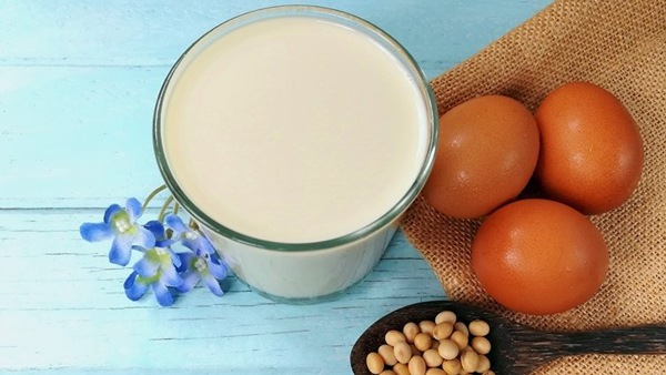 Uống sữa đậu nành ngừa ung thư phụ khoa nhưng tránh 5 điều cấm kị kẻo thành “thuốc độc” - 4