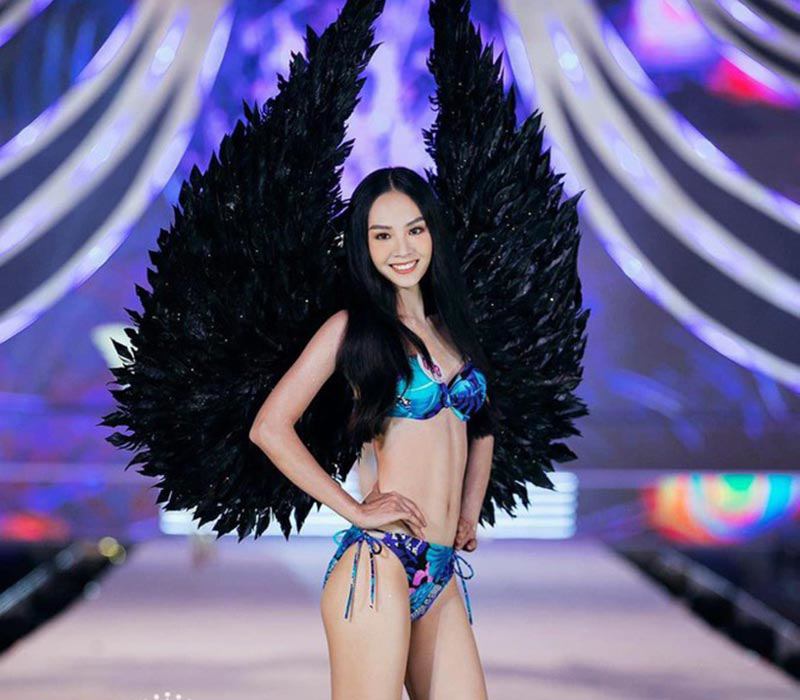 Mai Phương hiện đang trở lại đường đua nhan sắc Miss World 2022, và nhận được nhiều sự ủng hộ từ người hâm mộ. 
