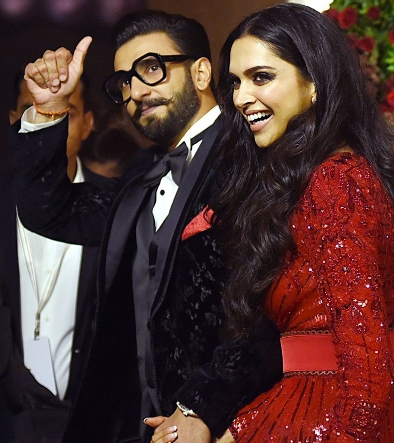 Deepika Padukone và Ranveer Singh là bộ đôi quyền lực nhất làng giải trí Bollywood. Độ nổi tiếng của hai người vươn xa cả Châu Á. Cả hai được ca ngợi là đôi trai tài gái sắc vì vừa đẹp đôi vừa tương xứng về độ nổi tiếng và giàu có.
