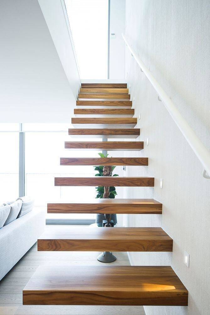 Các mẫu cầu thang gỗ hiện đại năm 2022, nhà nhỏ hay to đều ứng dụng dễ dàng - 13