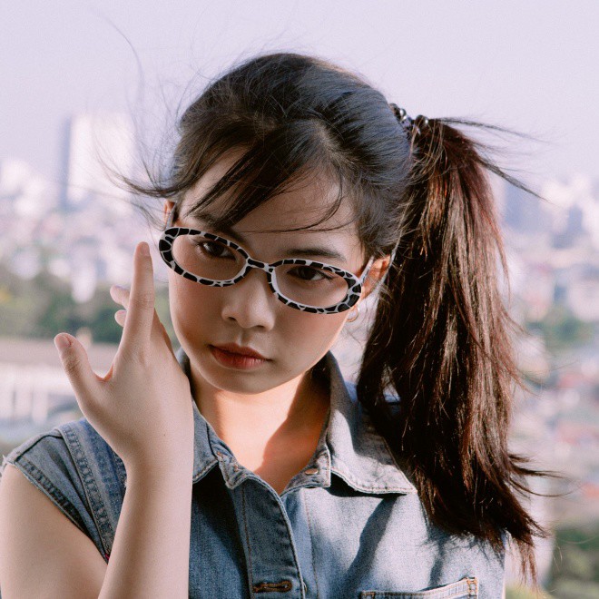 Nhan sắc amp;#34;không phải dạng vừaamp;#34; của loạt rocker nữ tại Rock Việt 2022 - 5