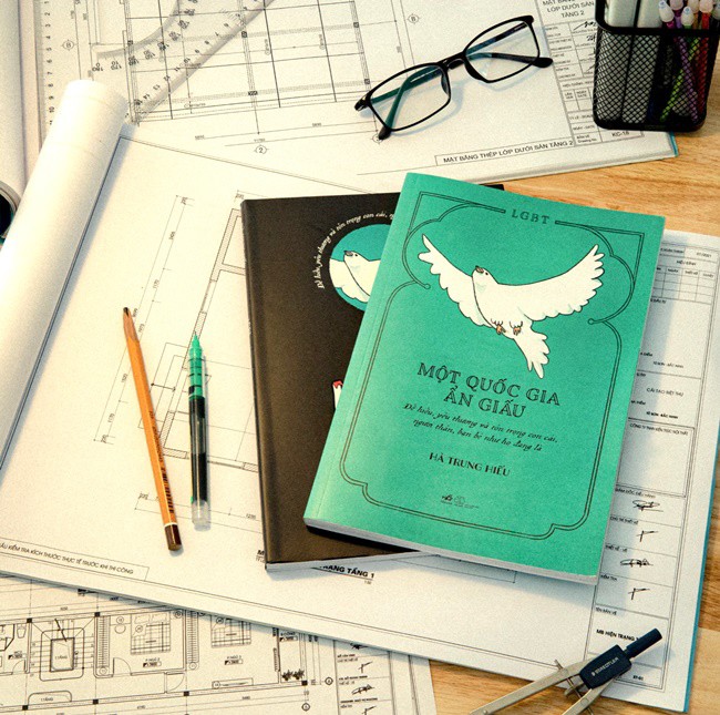 LGBT - Một Quốc Gia Ẩn Giấu: Món quà nghệ thuật từ tình yêu thương gửi tới bậc sinh thành - 2