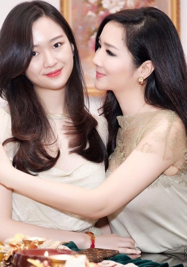 Mẹ là Hoa hậu Việt 30 năm chưa có người kế nhiệm, sinh con gái đẹp không ai sánh bằng - 3