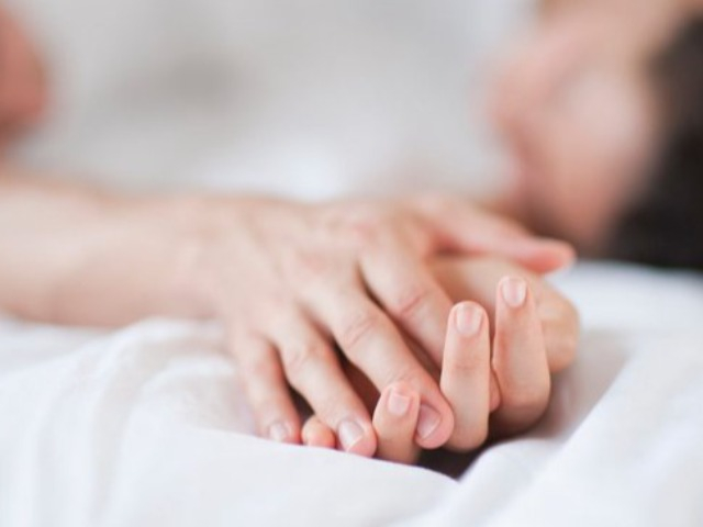 Chồng đột tử khi yêu tại nhà tình nhân, vợ làm đám tang mới ngỡ ngàng phát hiện sự thật