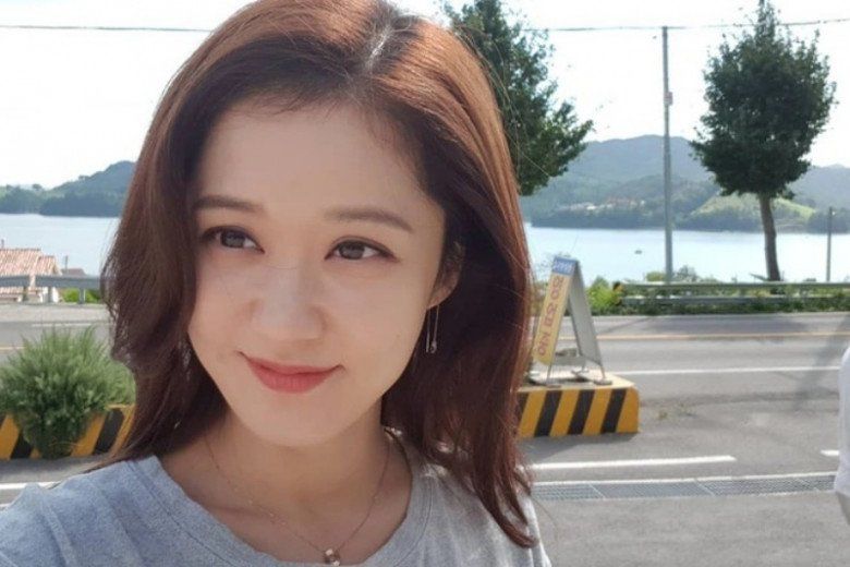 Jang Nara là mỹ nhân trẻ mãi không già của Kbiz.