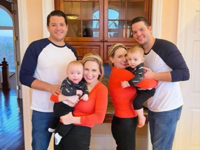 Chị em sinh đôi cưới anh em sinh đôi, cùng lúc sinh con trai, ngỡ ngàng khi xét nghiệm ADN