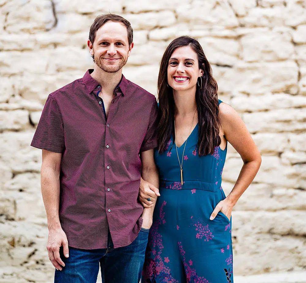 Dưới đây là chia sẻ của Craig và Carrie trên CNBC về bài học khởi nghiệp và đa dạng hóa nguồn thu nhập cá nhân của bản thân: