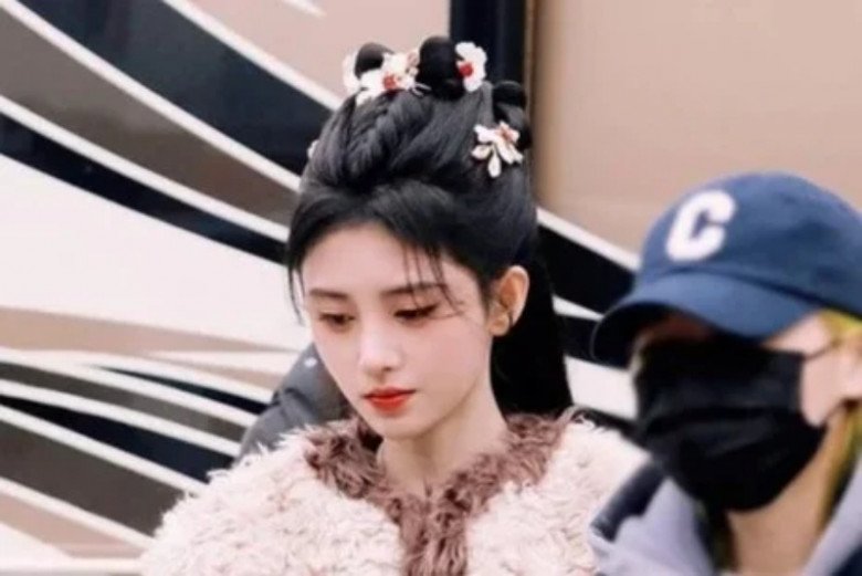 Cô cũng bị chê bai về diễn xuất.