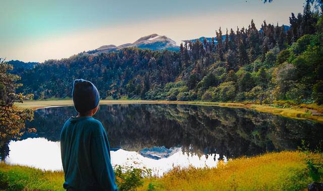 Ở đời không có thắng thua, chỉ có xứng đáng hay không mà thôi - 3