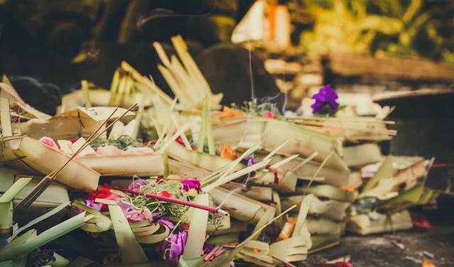 Ở đời không có thắng thua, chỉ có xứng đáng hay không mà thôi - 5