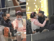 Giải trí - Khó ai như mẹ Tạ Đình Phong, công khai hôn chồng cũ trước mặt chồng mới mà không sợ hãi