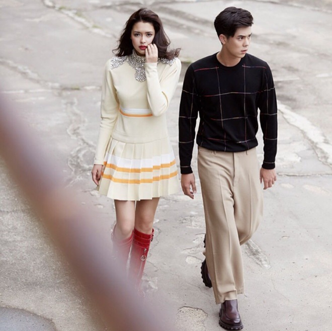 Cặp đôi cũng không ngại công khai tình yêu của mình trên báo.