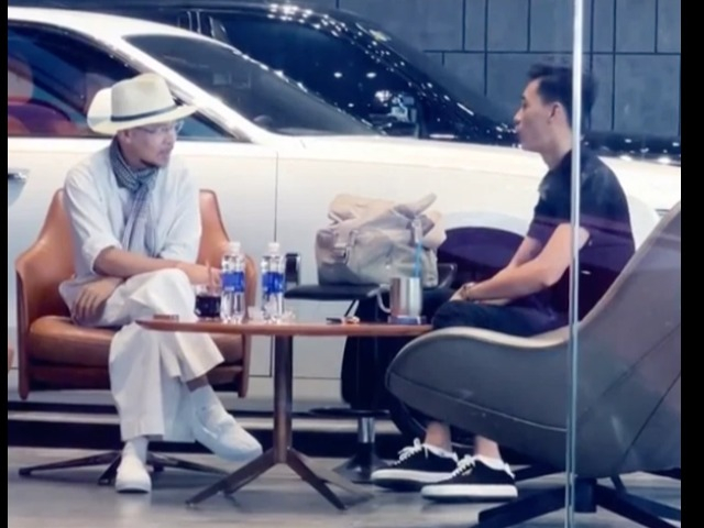 Đại gia Đặng Lê Nguyên Vũ lần đầu lộ diện sau ồn ào ly hôn, bất ngờ diện mạo mới