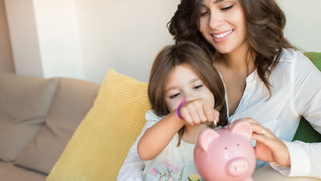 Chi tiêu ít hơn, tiết kiệm nhiều hơn bằng 11 cách đơn giản này - 1