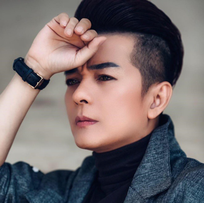 Bạn thân lâu năm của Đàm Vĩnh Hưng là a classTextlinkBaiviet hrefhttps://eva.vn/lang-sao/vu-ha-bi-phat-150-trieu-dong-vi-toi-danh-bac-c20a653535.htmlca sĩ Vũ Hà/a cũng sẽ tái ngộ khán giả Thủ đô, song ca với Mr Đàm nhiều ca khúc thú vị. 