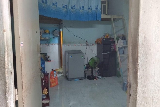 Căn phòng trọ của chị D. và chị T. đang ở.