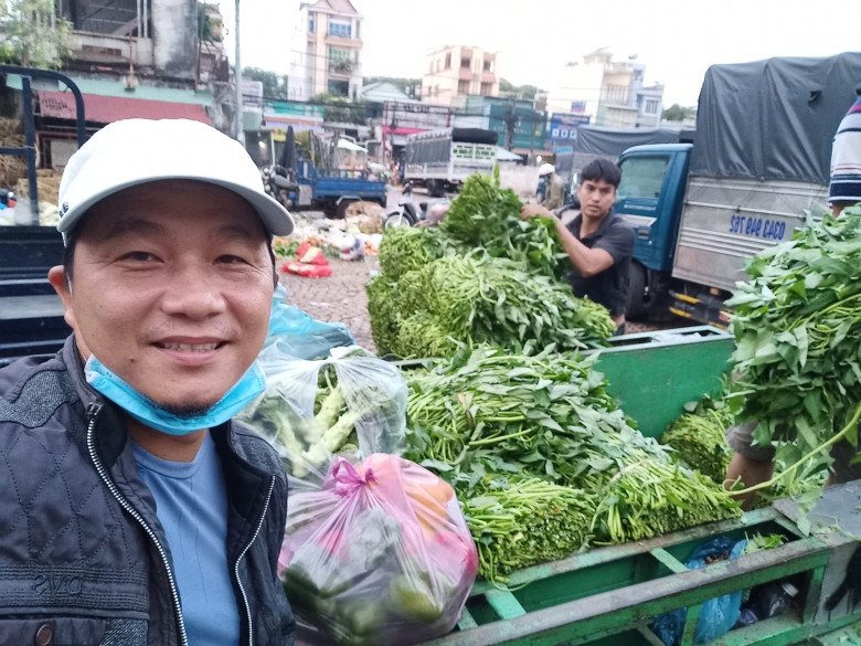 Chân dung anh Minh Râu.