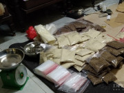 Tin tức - Choáng với "thuốc chữa Covid-19" không phép được sản xuất trong ngõ nhỏ giữa Thủ đô