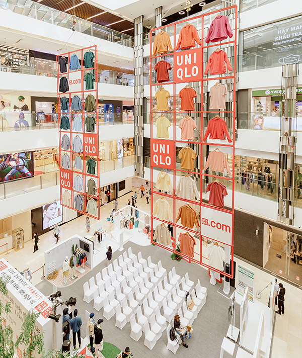 UNIQLO mang đến “hân hoan của mùa mới” qua BST LifeWear Xuân/Hè 2022 - 2