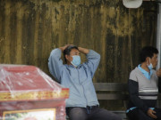 Tin tức - Vụ chìm ca nô ở Quảng Nam: Nỗi đau xé lòng tại nhà tang lễ Hội An