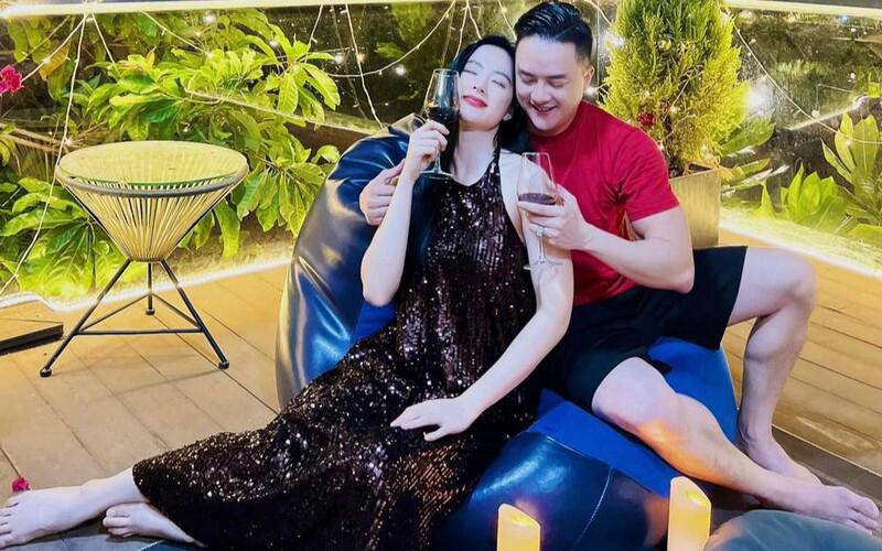 Cặp đôi có chuyện tình chỉ vỏn vẹn 3 ngày tìm hiểu đã quay xe.