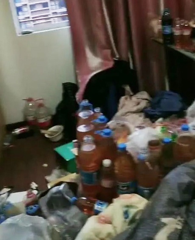 Chàng trai thuê nhà đột nhiên chặn số, chủ nhà trọ sững sờ khi mở cửa kiểm tra - 1