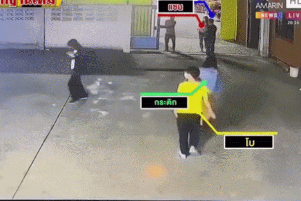 Công bố CCTV nhóm bạn bỏ về sau khi mỹ nhân Thái ngã sông, mẹ đẻ nhận được đồ lạ - 3