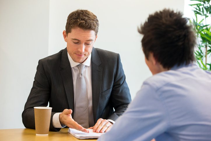 Những dấu hiệu rõ ràng chứng tỏ sếp quý bạn - 3