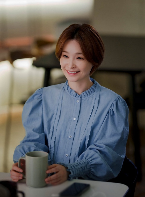 Thêm một sao Hàn mặc đồ đẹp mê trên màn ảnh, lấn lướt cả Son Ye Jin trong phim mới - 5