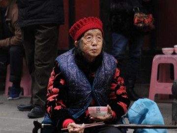 Cụ bà 110 tuổi minh mẫn, tự nấu ăn nhờ 5 thói quen 0 đồng giúp sống thọ, trẻ lâu