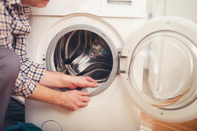 Nhiều người không thích mua máy giặt cửa ngang, không phải vì nghèo mà là có 5 điểm hại sau - 3