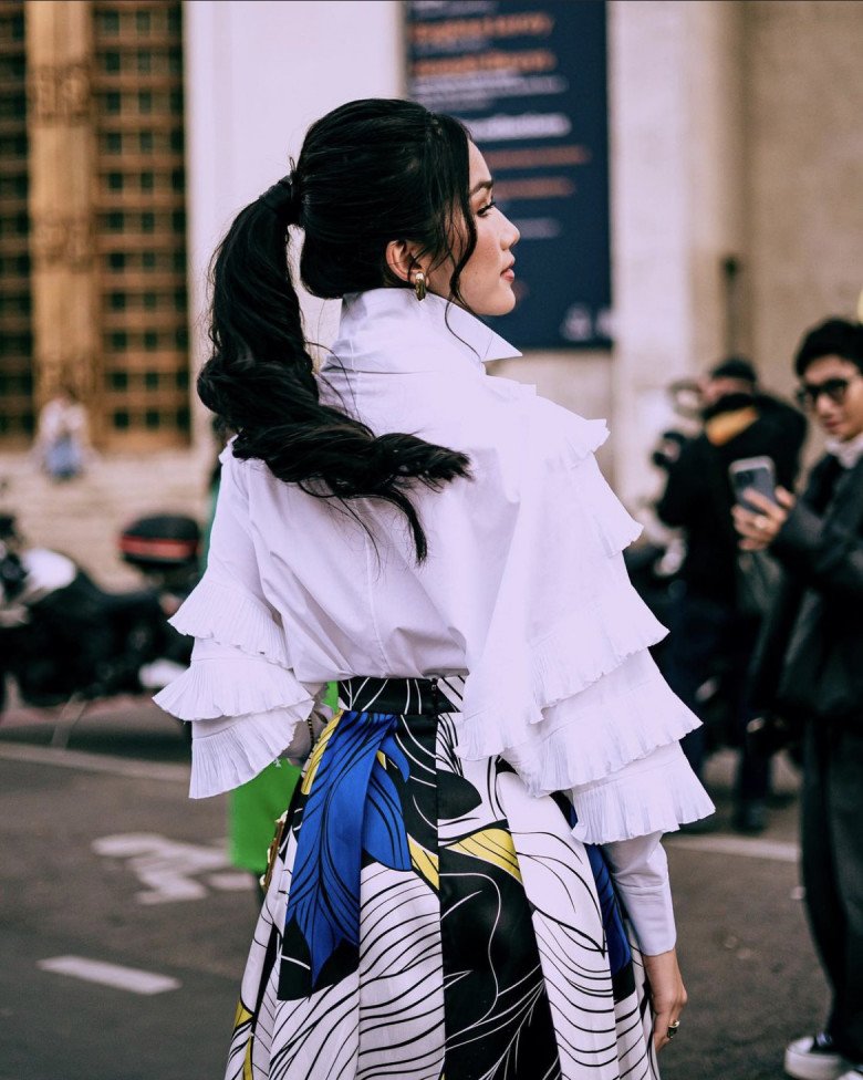 Độc quyền: Lương Thuỳ Linh, Phương Anh tiết lộ hậu trường chuẩn bị của Paris Fashion Week - 10