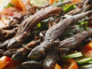 Xem ăn chơi - Đặc sản chỉ có ở Tây Ninh, nhìn khiếp nhưng ai ăn rồi sẽ thấy không hối hận, 1.400.000 đồng/kg