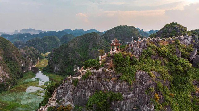 Điểm du lịch gần Hà Nội: Hang Múa (Ninh Bình) vẫn là nơi được yêu thích vào dịp đầu Xuân - 3