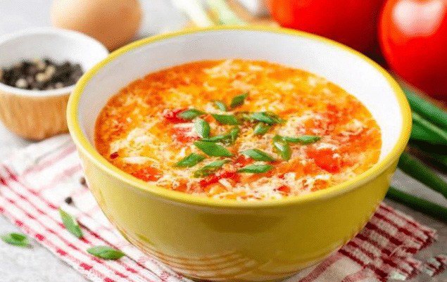 Nấu canh cà chua trứng mãi vẫn tanh, nhớ mẹo này canh thơm nức, nổi vân đẹp - 7