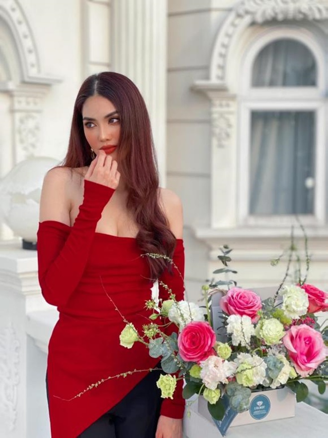 Sao Việt 24h: Em trai ruột đăng ảnh Hoài Linh tiều tụy, râu ria xồm xoàm không nhận ra - 8