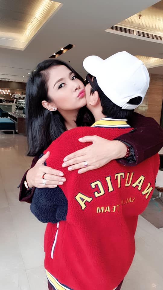 The most mysterious children in the entertainment world: Con Thuy Tien is beautiful and luxurious like her mother - 19