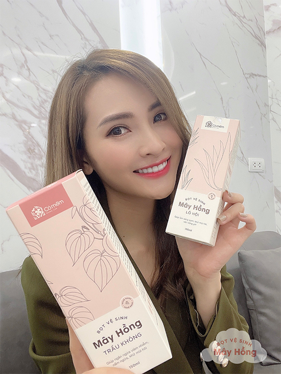 MC Trang Mù Tạt VTV6 luôn mang theo Mây Hồng trong những chuyến công tác xa.