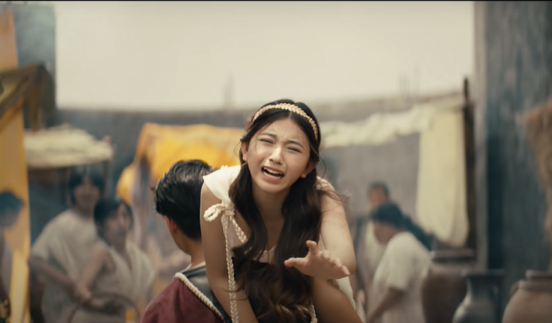 Dù có tuổi đời đang còn khá nhỏ và thử sức diễn xuất lần đầu nhưng Bâu cùng với gương mặt không góc chết cũng đã kéo về cho Jack hàng triệu lượt view cho MV LAYLALAY.