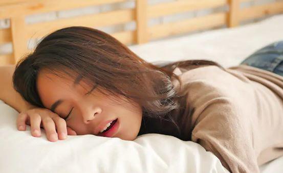 Proper sleep is healthy and beautiful, but these 4 sleep patterns only make you old and fat easily - 2