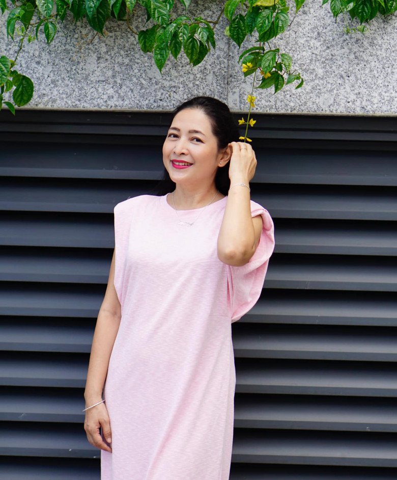 Immediately lose 10 kg MC Quynh Huong is beautiful and ten years younger - 8